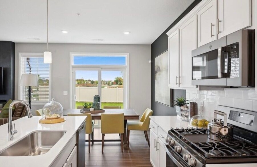 Building Photo - 22826 Hazel Ln