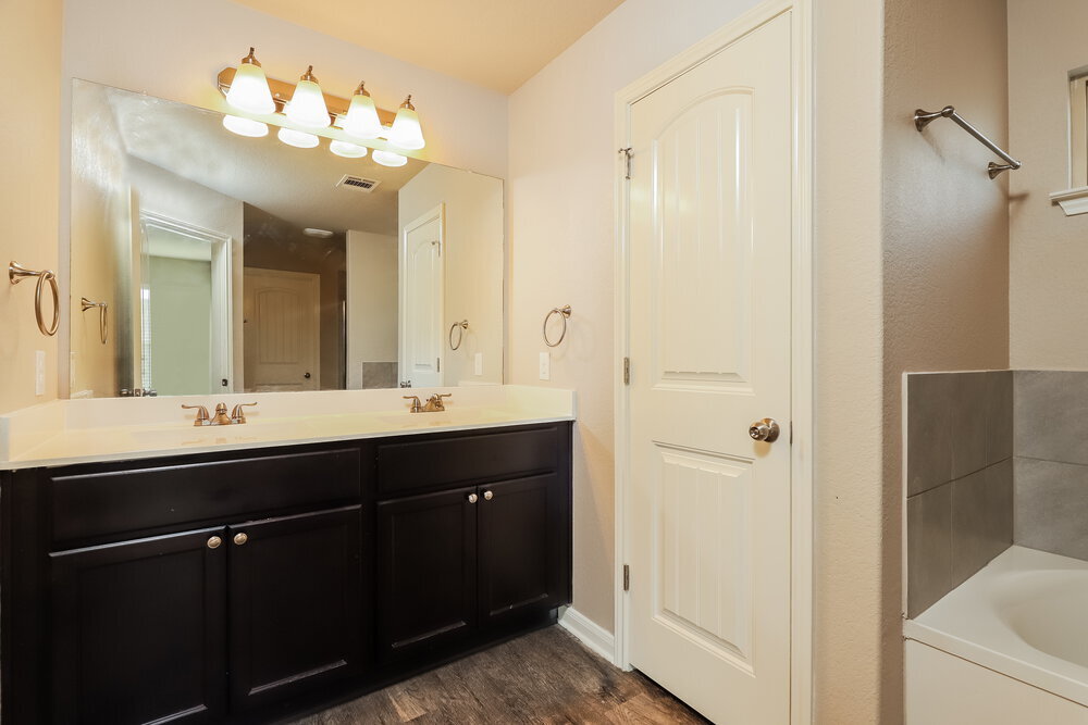 Building Photo - 2677 McCrae