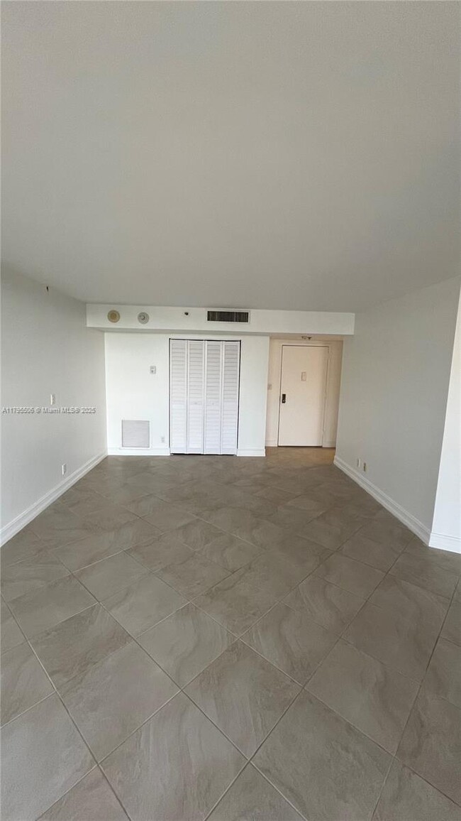 Building Photo - 1361 S Ocean Blvd