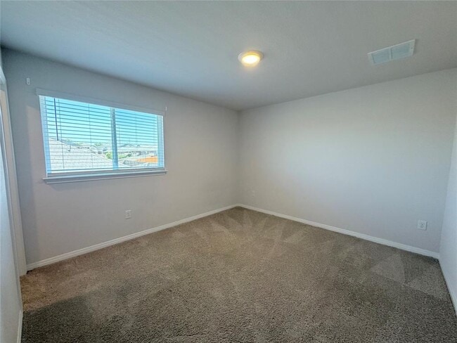 Building Photo - 129 Saide St