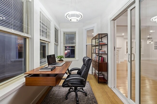 Building Photo - 318 Concord Ave