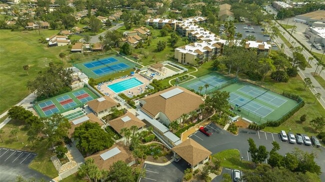 Building Photo - 618 Bird Bay Dr S