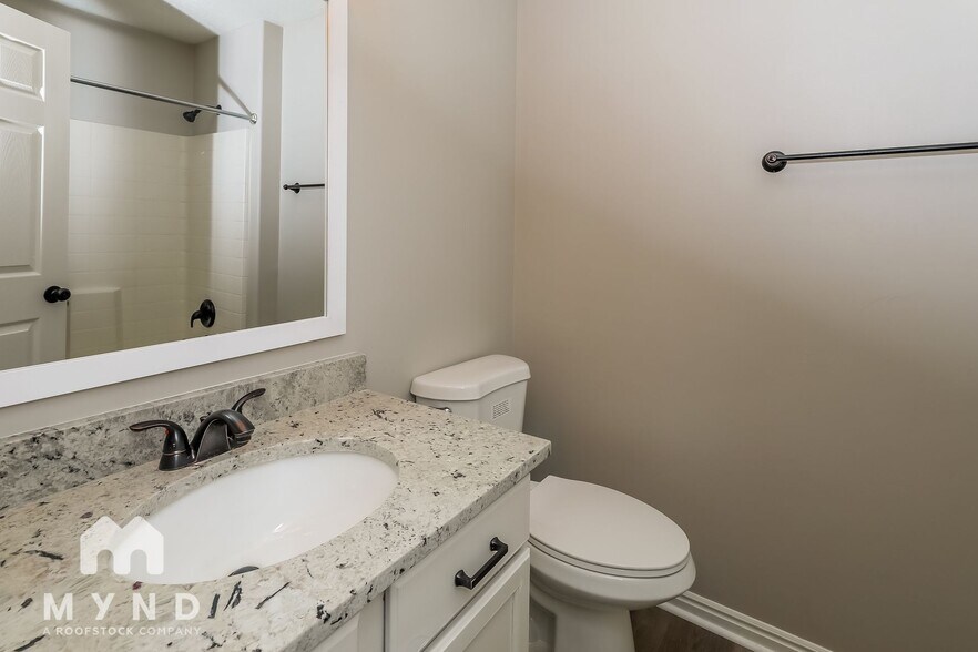 Building Photo - 599 Janelle Cove Way