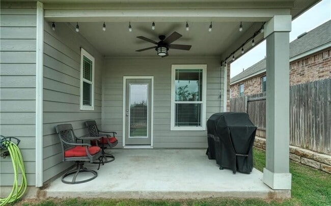 Building Photo - 109 Muenster Dr