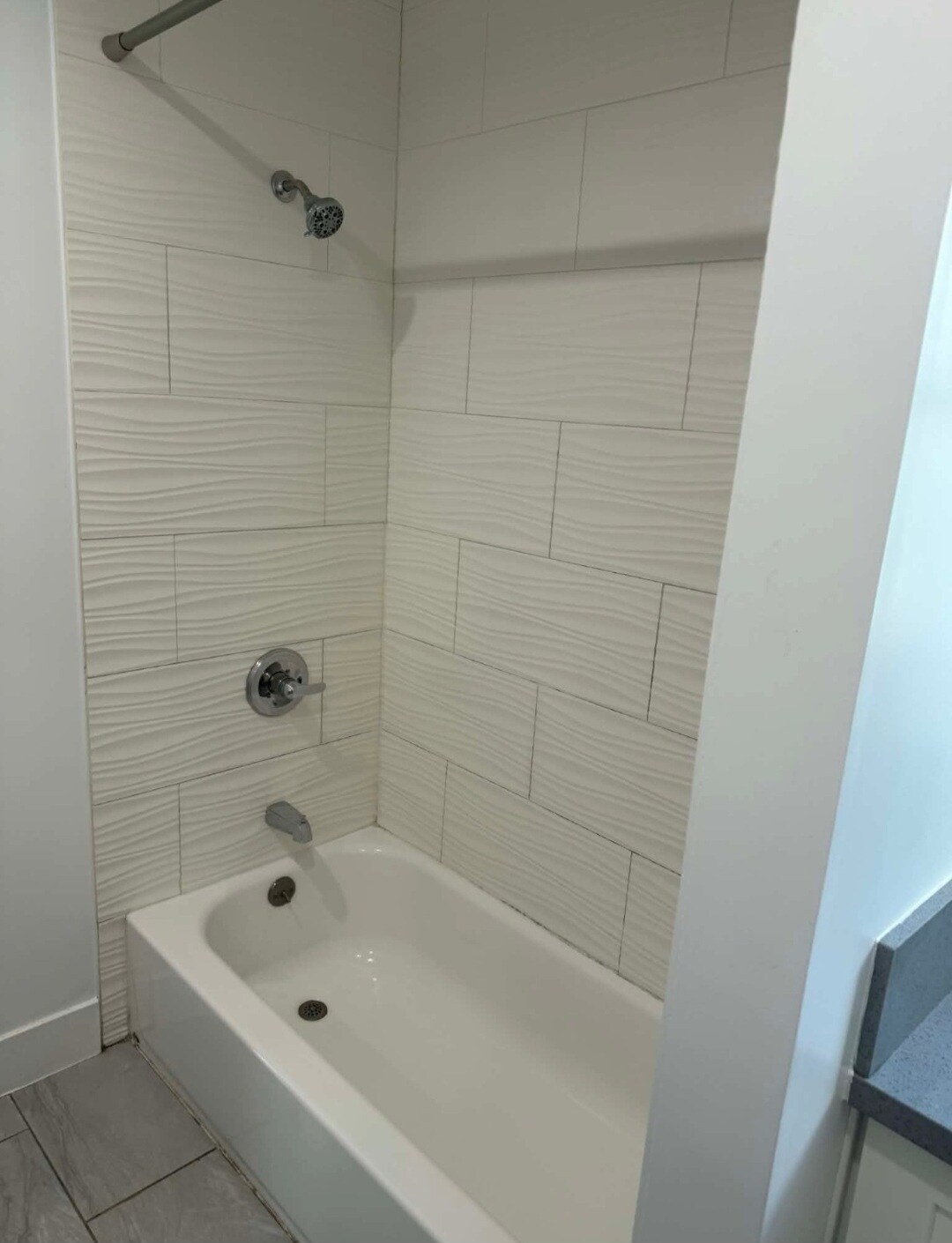 Building Photo - 2231 Ellendale Pl