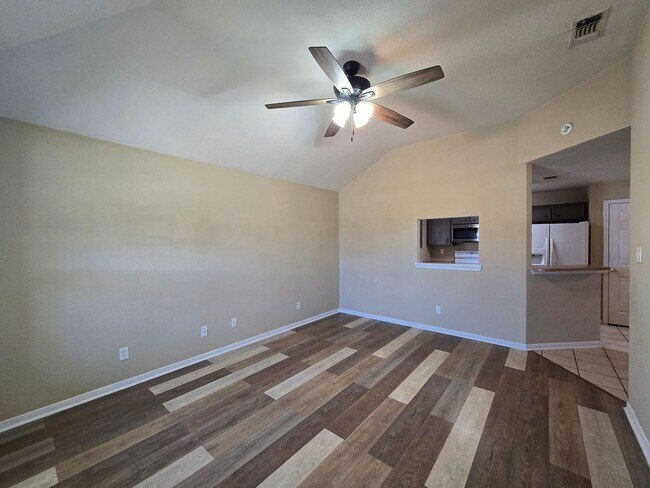 Building Photo - 3804 Littleleaf Ct