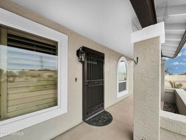 Building Photo - 15036 N Dogwood Ln