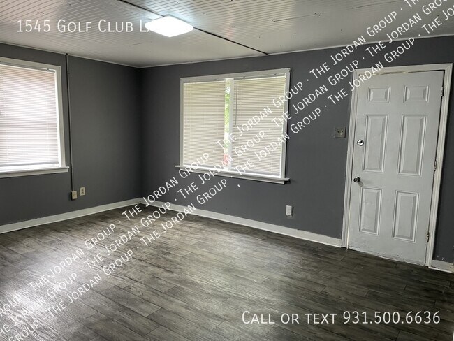 Building Photo - 1545 Golf Club Ln