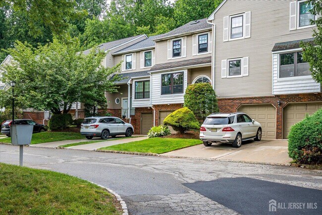 Building Photo - 4506 Stonehedge Rd