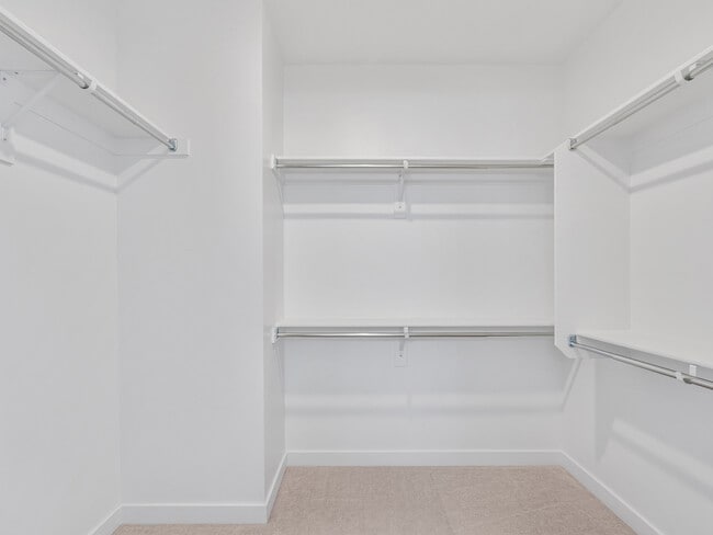 Building Photo - 4638 Tulip Ln