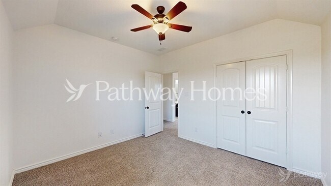 Building Photo - 209 Bentley Dr