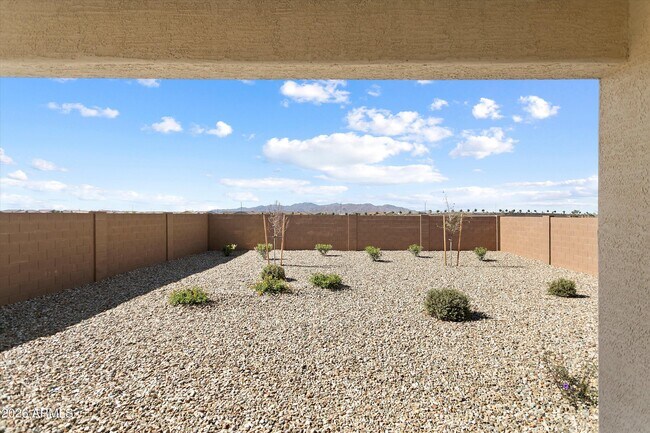 Building Photo - 17337 W Smoketree Dr