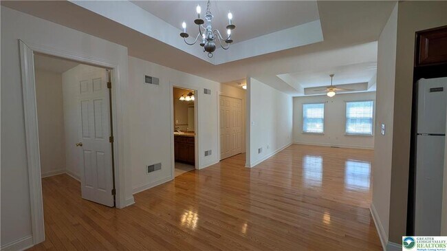 Building Photo - 1783 Chateau Pl