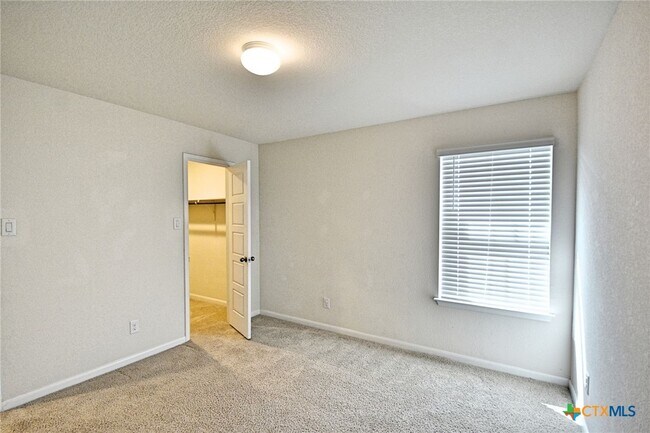 Building Photo - 588 Agave Flats Dr