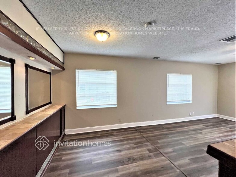 Building Photo - 6602 Pebble Beach