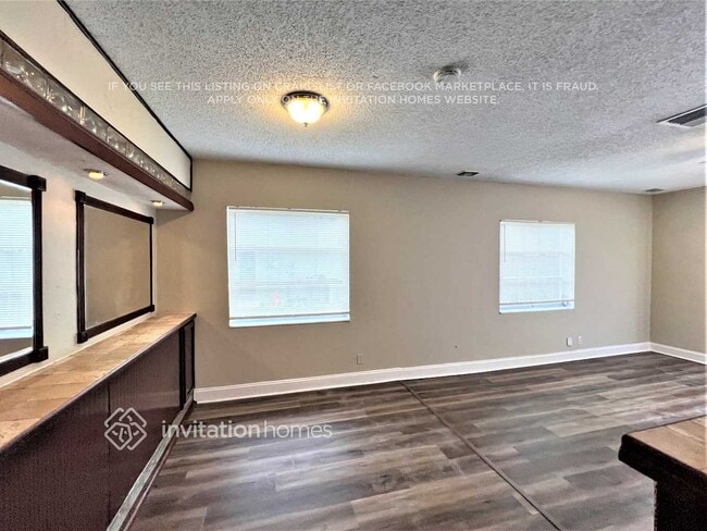 Building Photo - 6602 Pebble Beach