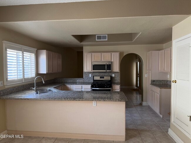 Building Photo - 917 Tecate Pl