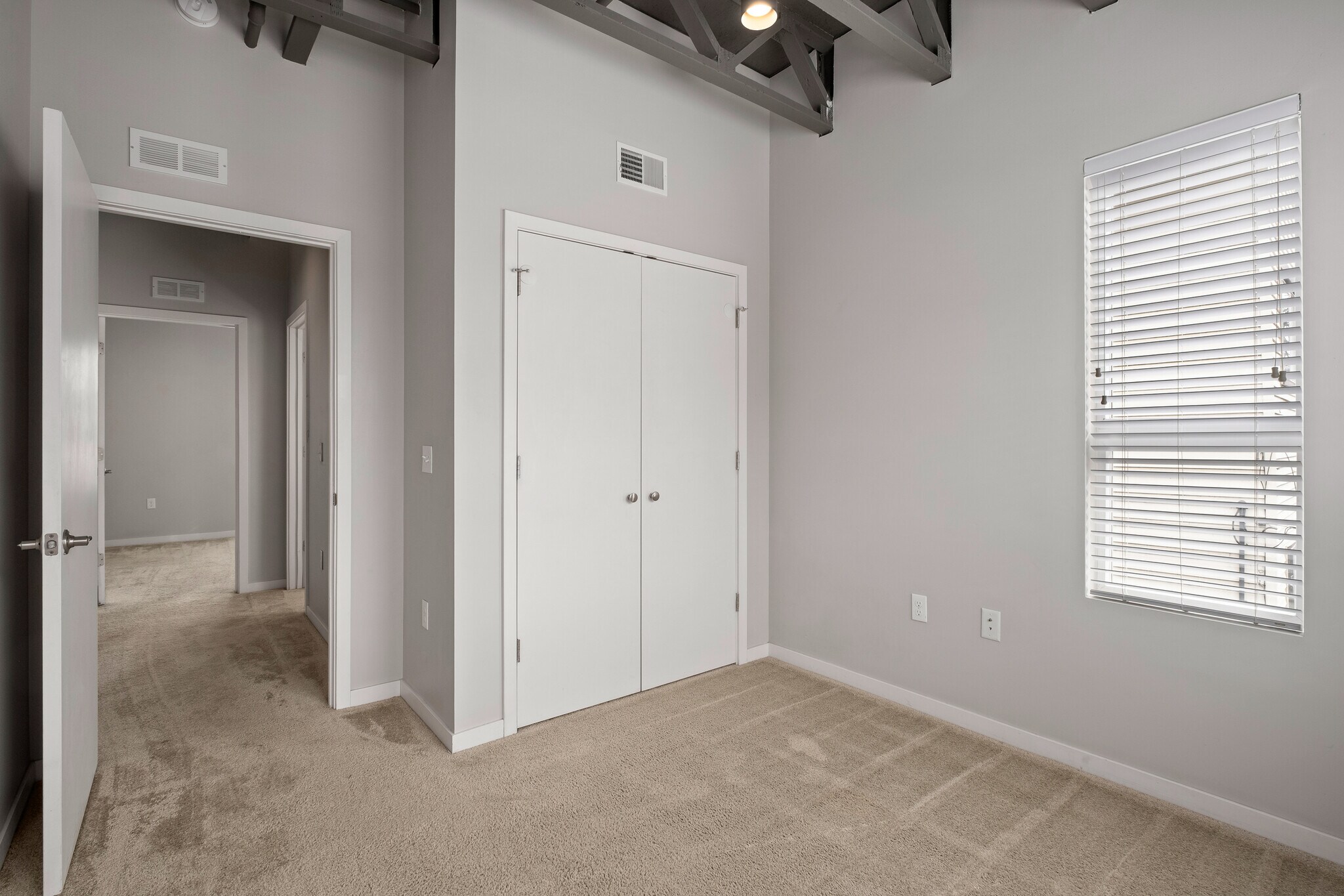 Building Photo - 600 Douglas St NW