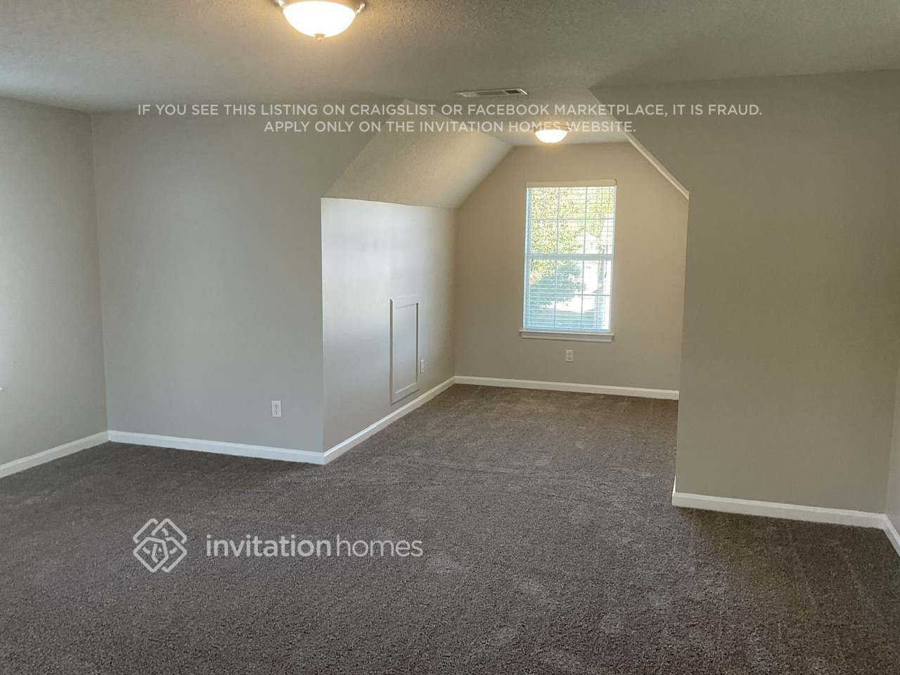 Building Photo - 6813 Fireside Ln