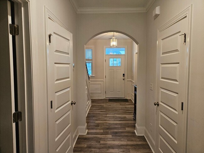 Building Photo - Beautiful 4 bedroom, 2.5 Bath unfurnished home located in Songbird Landing Community - Hampstead