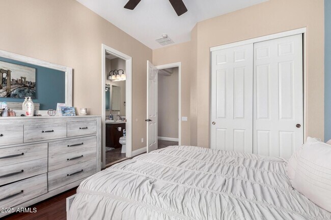 Building Photo - 4935 W Yearling Rd