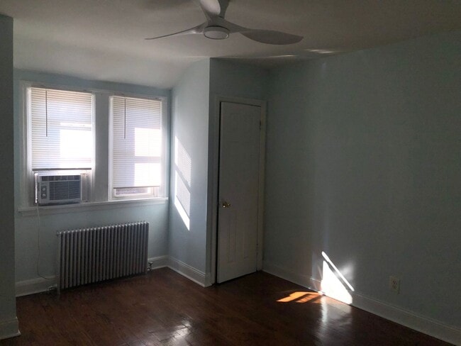 Building Photo - 3 bedroom 1.5 bathroom in Baltimore Voucher Accepted