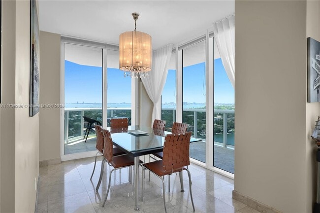 Building Photo - 4775 Collins Ave