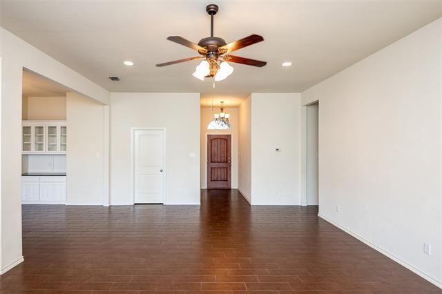 Building Photo - 10913 Golfview Way