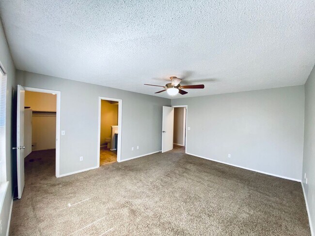 Building Photo - Move-In Ready 3 Bed 2 Bath In Union School...