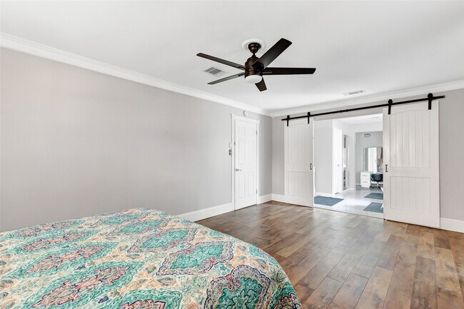 Building Photo - 19610 Forest Fern Dr