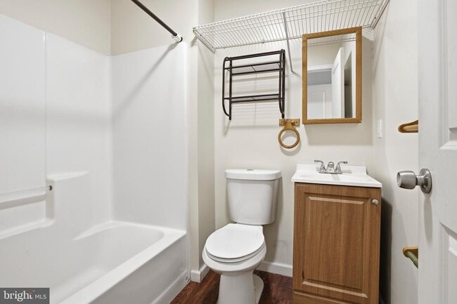 Building Photo - 1218 S 45th St