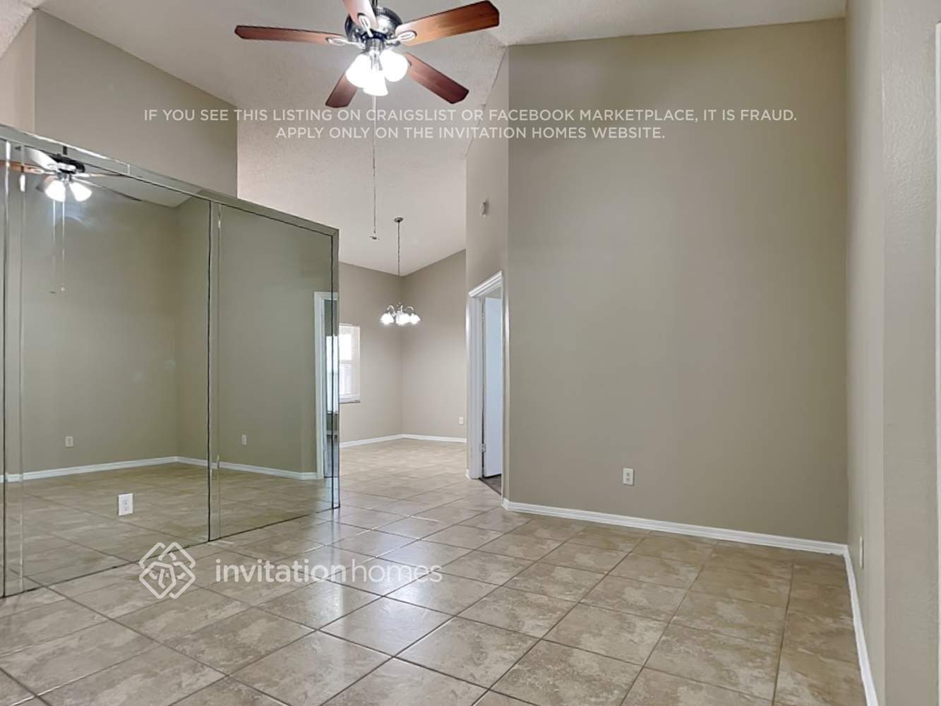 Building Photo - 2825 Mnr Hl Dr