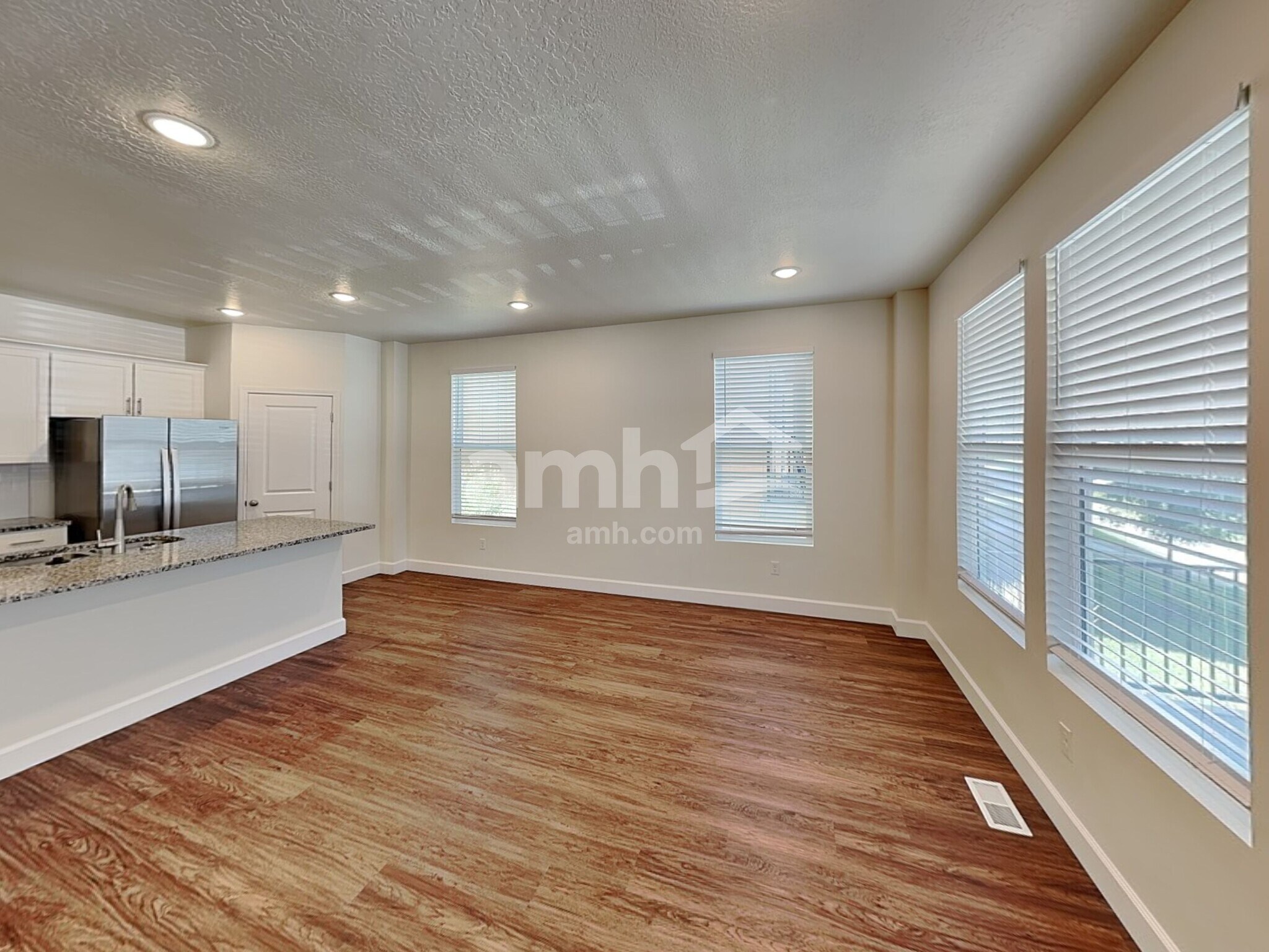 Building Photo - 11138 S Seagrass Dr