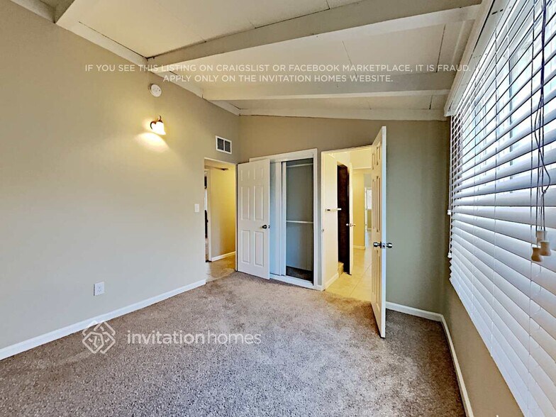 Building Photo - 6452 Geyser Ave