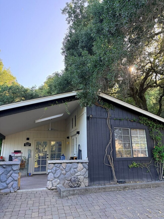 Building Photo - 3154A Browns Valley Road