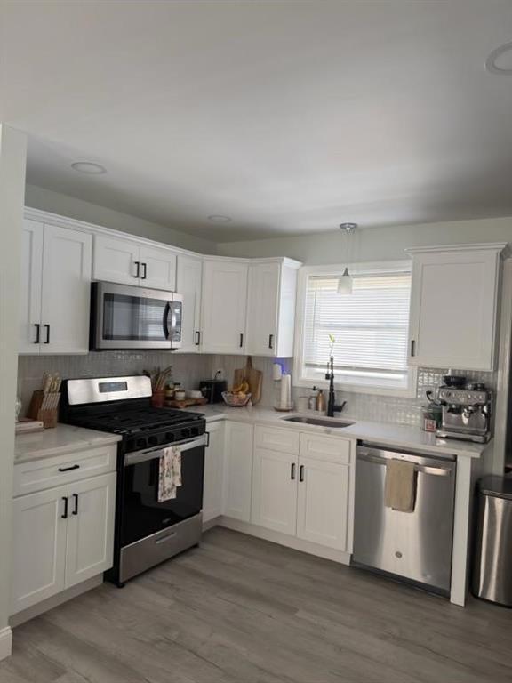 Building Photo - 16 Catherine St