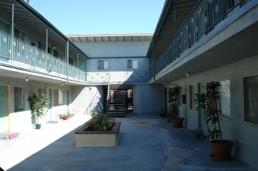 Building Photo - 765 Cerritos Ave