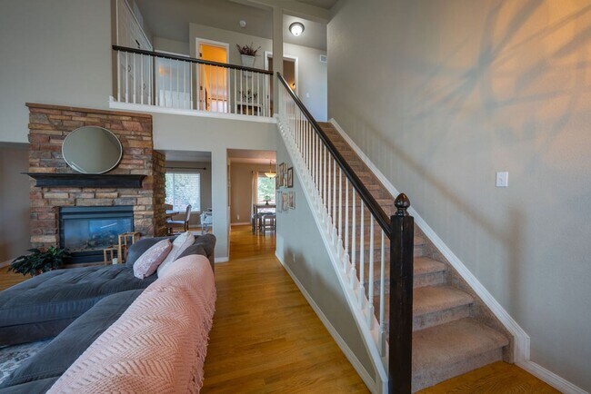 Building Photo - 5246 Balsam St