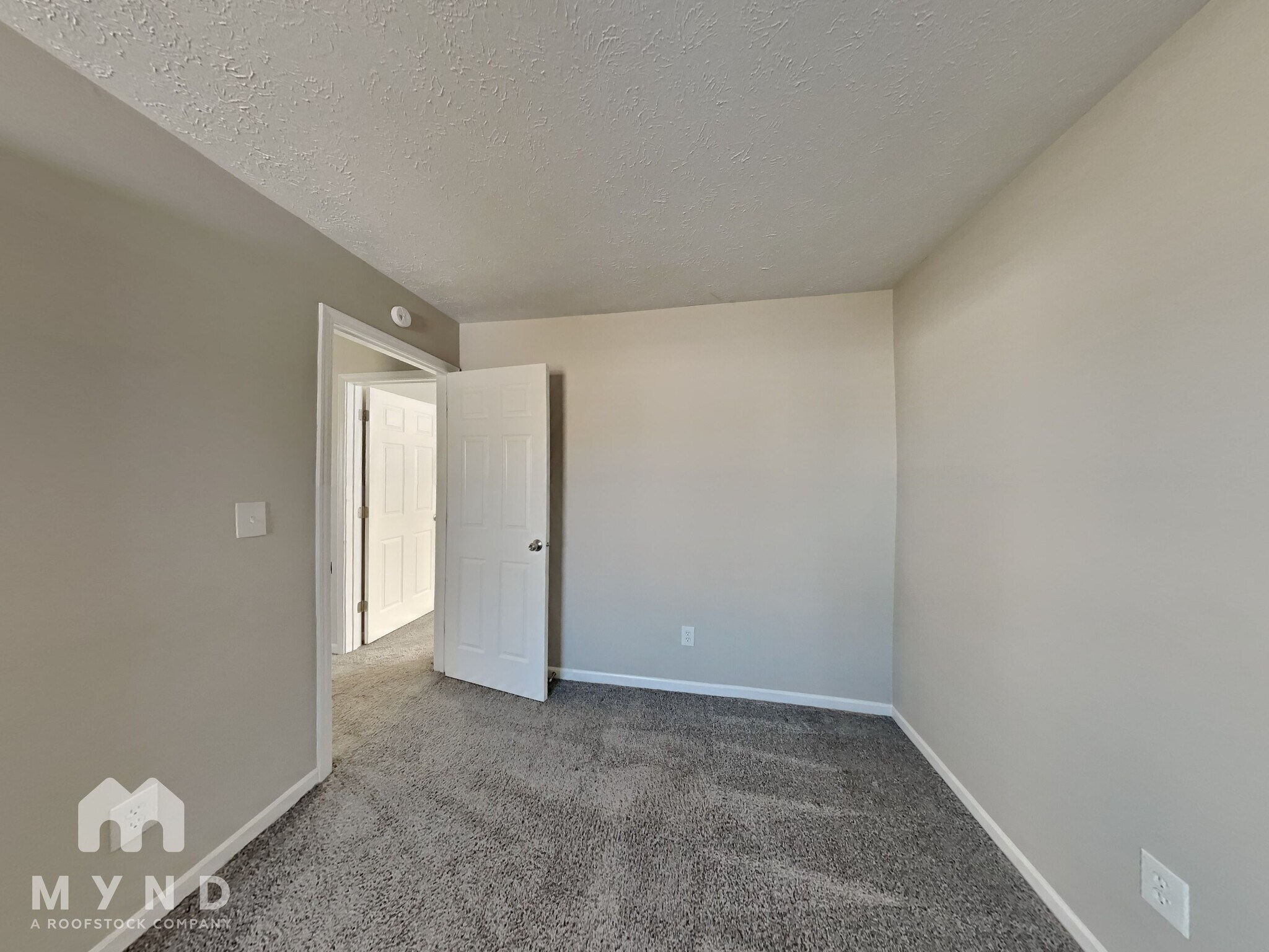 Building Photo - 3704 Bearwood Dr