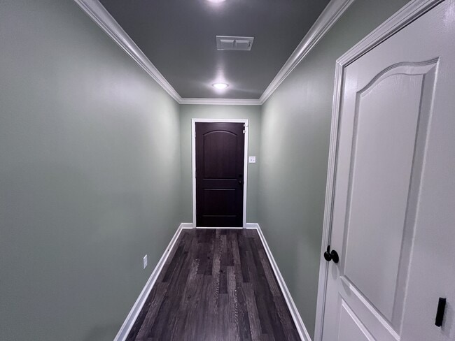 Building Photo - 27 Kasidyann Ct