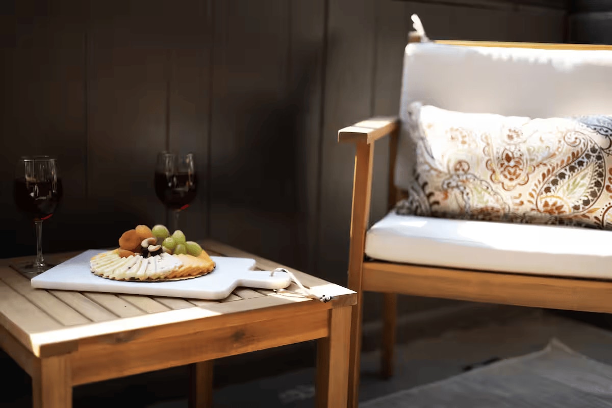 Building Photo - 3682 Glencairn Rd