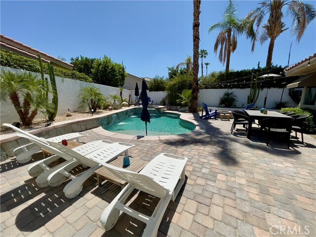 Building Photo - 44451 Kings Canyon Ln