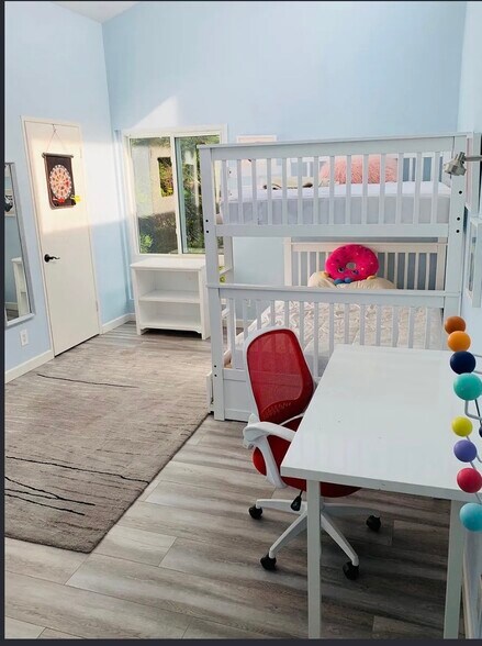 Building Photo - 4807 Beck Ave