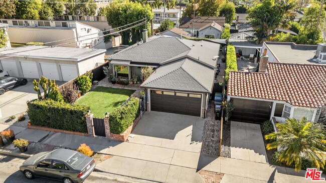 Building Photo - 11314 Homedale St