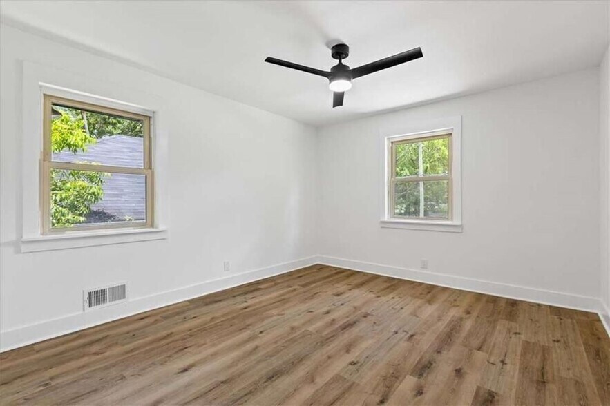 Building Photo - 1400 North St NW