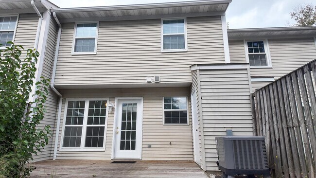 Building Photo - 4453 Eagle Ct
