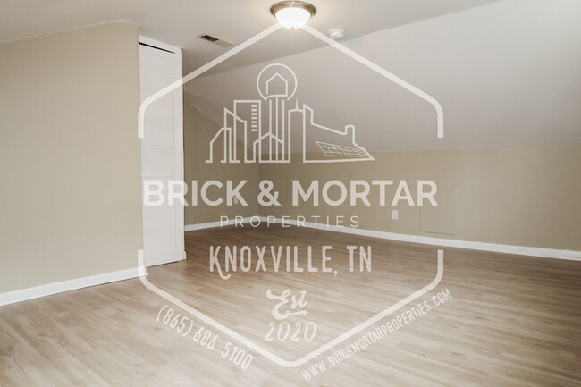 Building Photo - 2611 Edgewood Ave