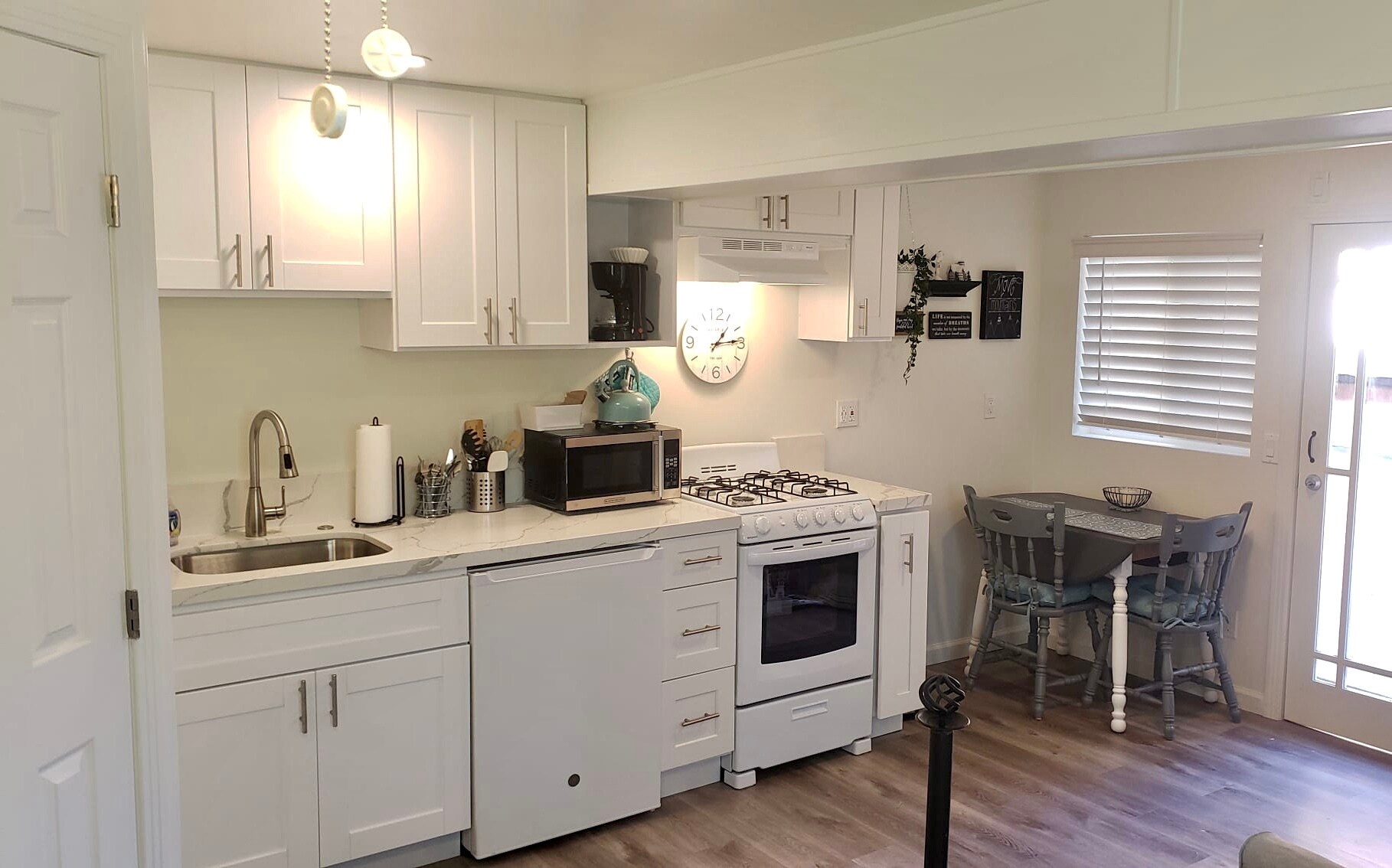 Building Photo - 2950 Columbia St