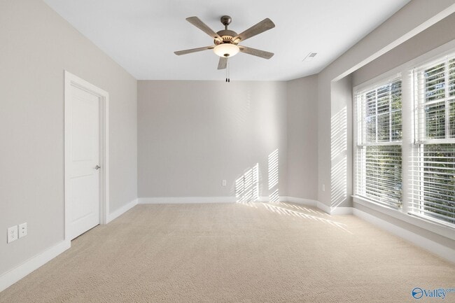 Building Photo - 190 Kearny St