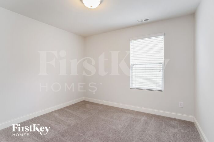 Building Photo - 9217 Evans Creek Ct